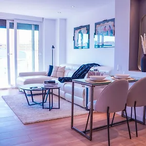 ¡piso De Lujo A 200 Metros De La Playa! - Apartamento